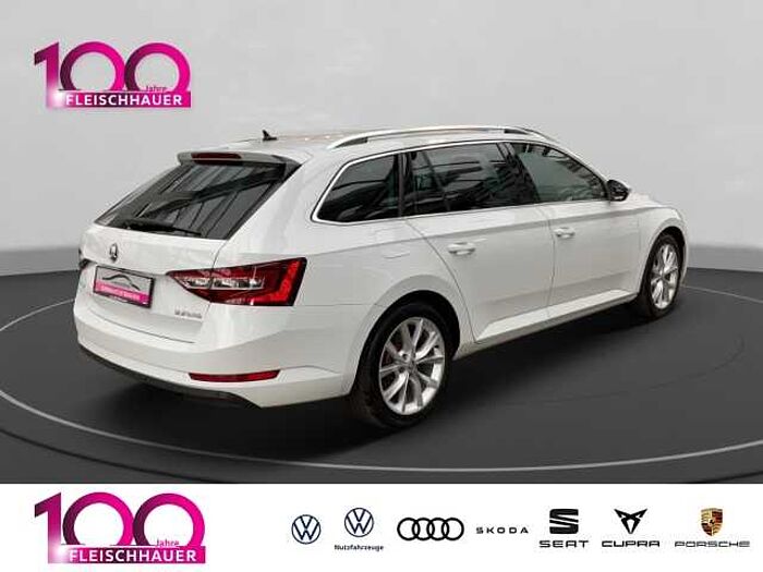 škoda superb combi - moon-weiss metallic