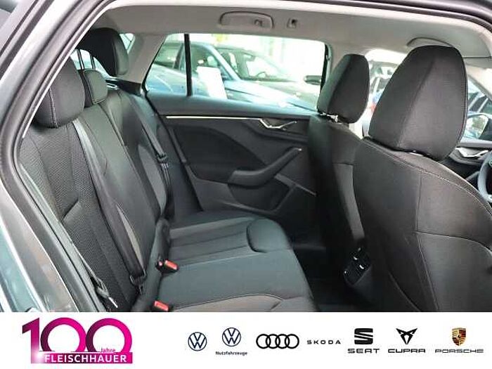 škoda scala - graphite grau metallic