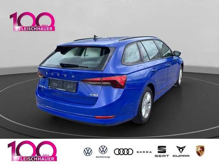 škoda octavia combi - energy blau