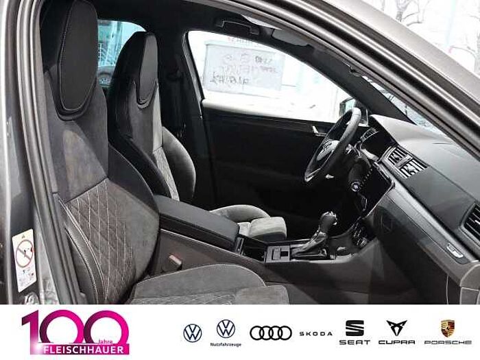 škoda superb combi - graphite grau metallic