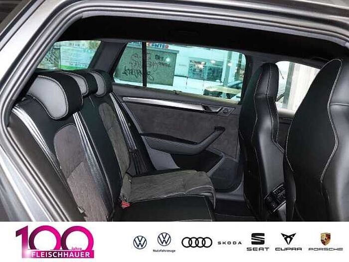 škoda superb combi - graphite grau metallic