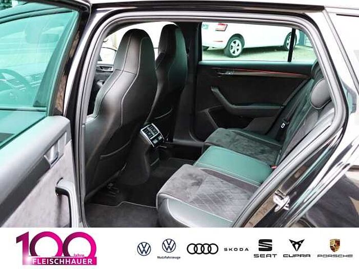 škoda superb - schwarz-magic perleffekt