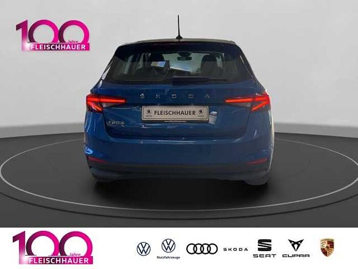 škoda fabia - race-blau metallic