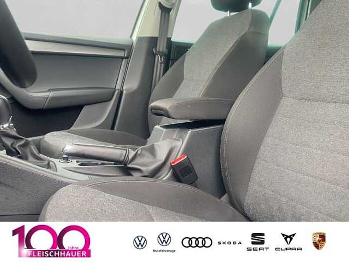 škoda octavia combi - candy-weiss